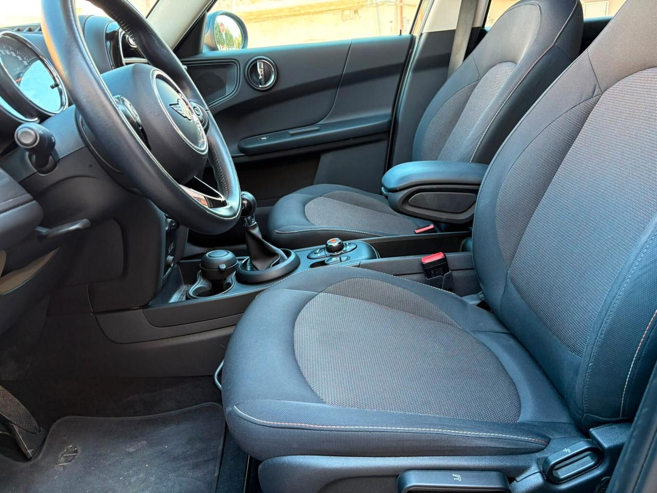 MINI COUNTRYMAN COOPER D APRILE 2017 DOPPIO TETTO FULL 118000KM