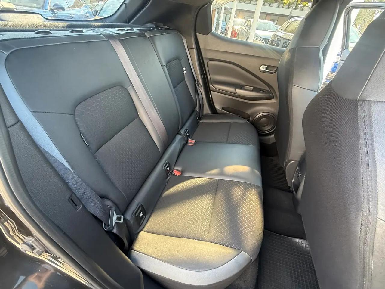 Nissan Juke 1.0 DIG-T 114 CV N-Connecta