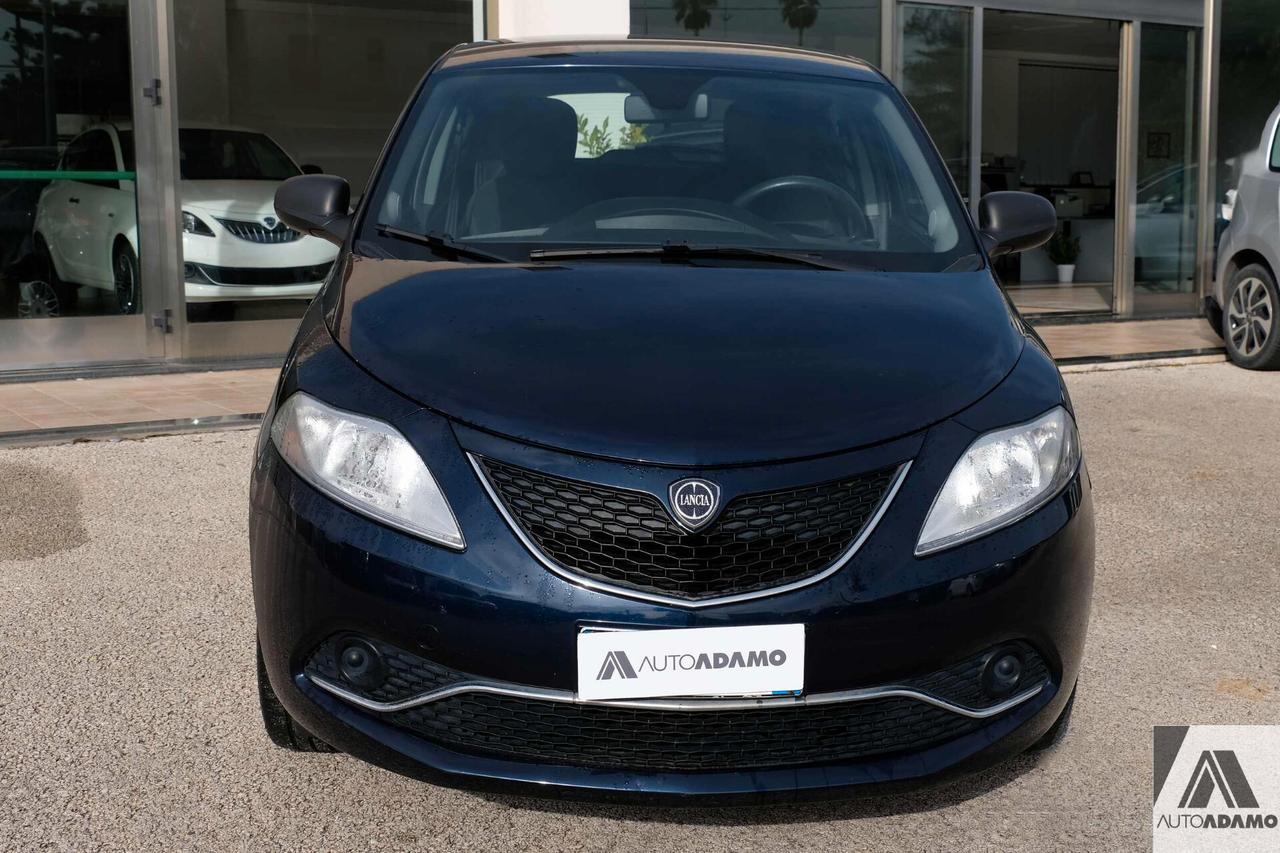 Lancia Ypsilon 1.2 69 CV 5 porte Silver
