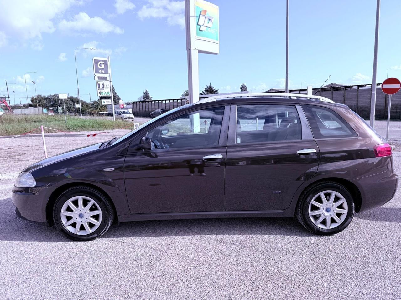 Fiat Croma 1.9 Multijet 16V Active Ok neopatentati