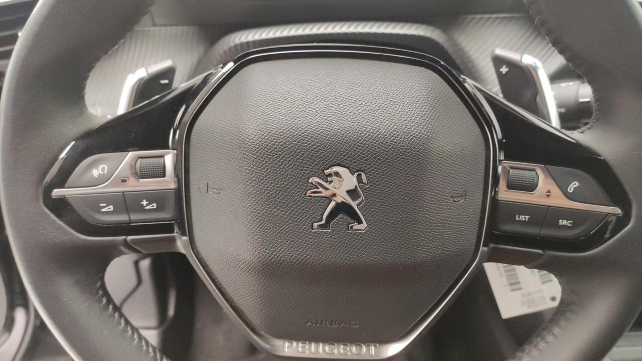 Peugeot 2008 BlueHDi 130 S&S EAT8 Active Pack