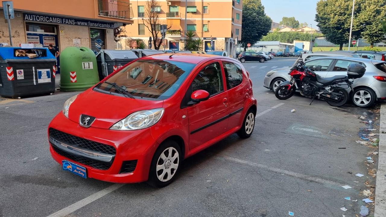 Peugeot 107 1.0 68CV 5p. Plaisir