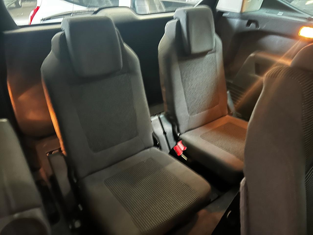 Peugeot 5008 2000hdi 163cv automatica 7 posti