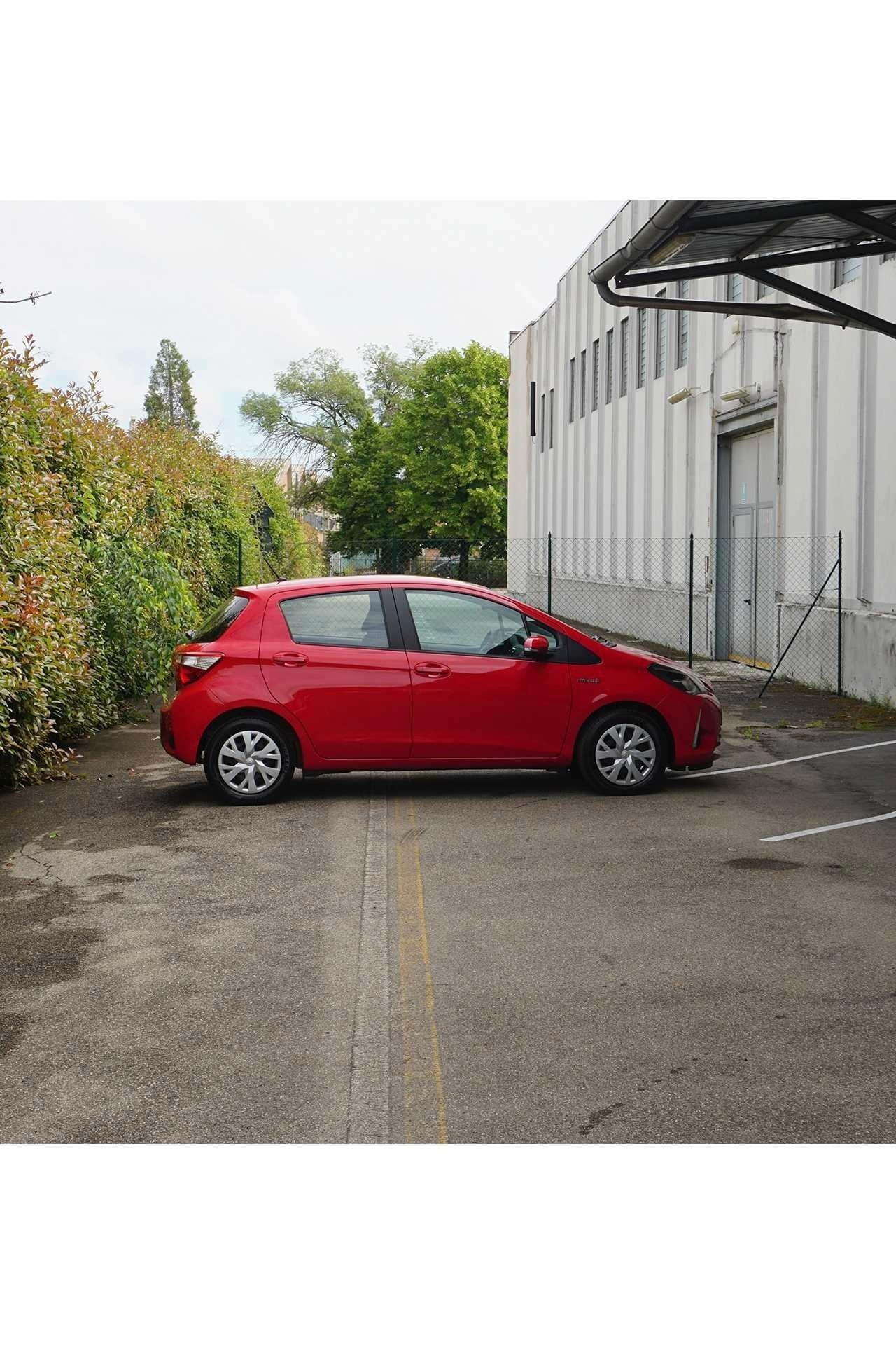 Toyota Yaris 1.5 Hybrid 5 porte Business