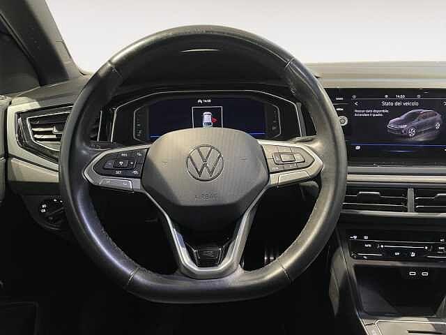 Volkswagen Taigo 1.0TSI 110CV R-Line - NEOPATENTATI