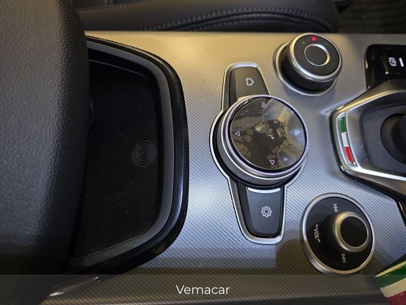Alfa Romeo Stelvio 2.2 TD 210 CV Veloce AT8 Q4