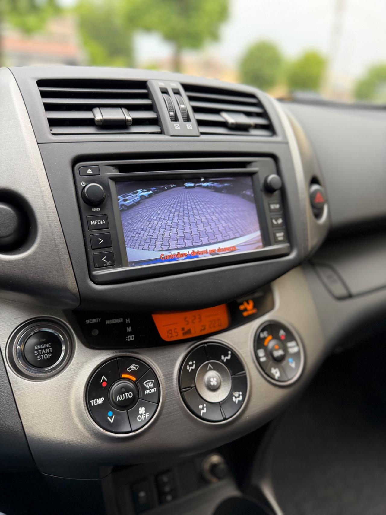Toyota RAV 4 RAV4 Crossport 2.2 D-4D 150 CV Lounge