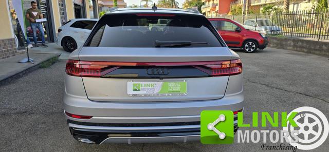 AUDI Q8 50T 3.0 TDI S - LINE PLUS+