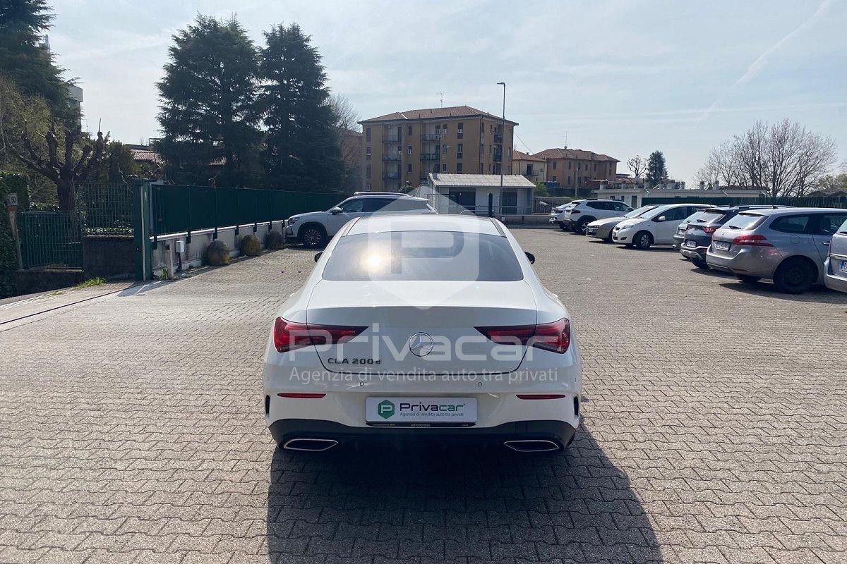 MERCEDES CLA 200 d Automatic Premium
