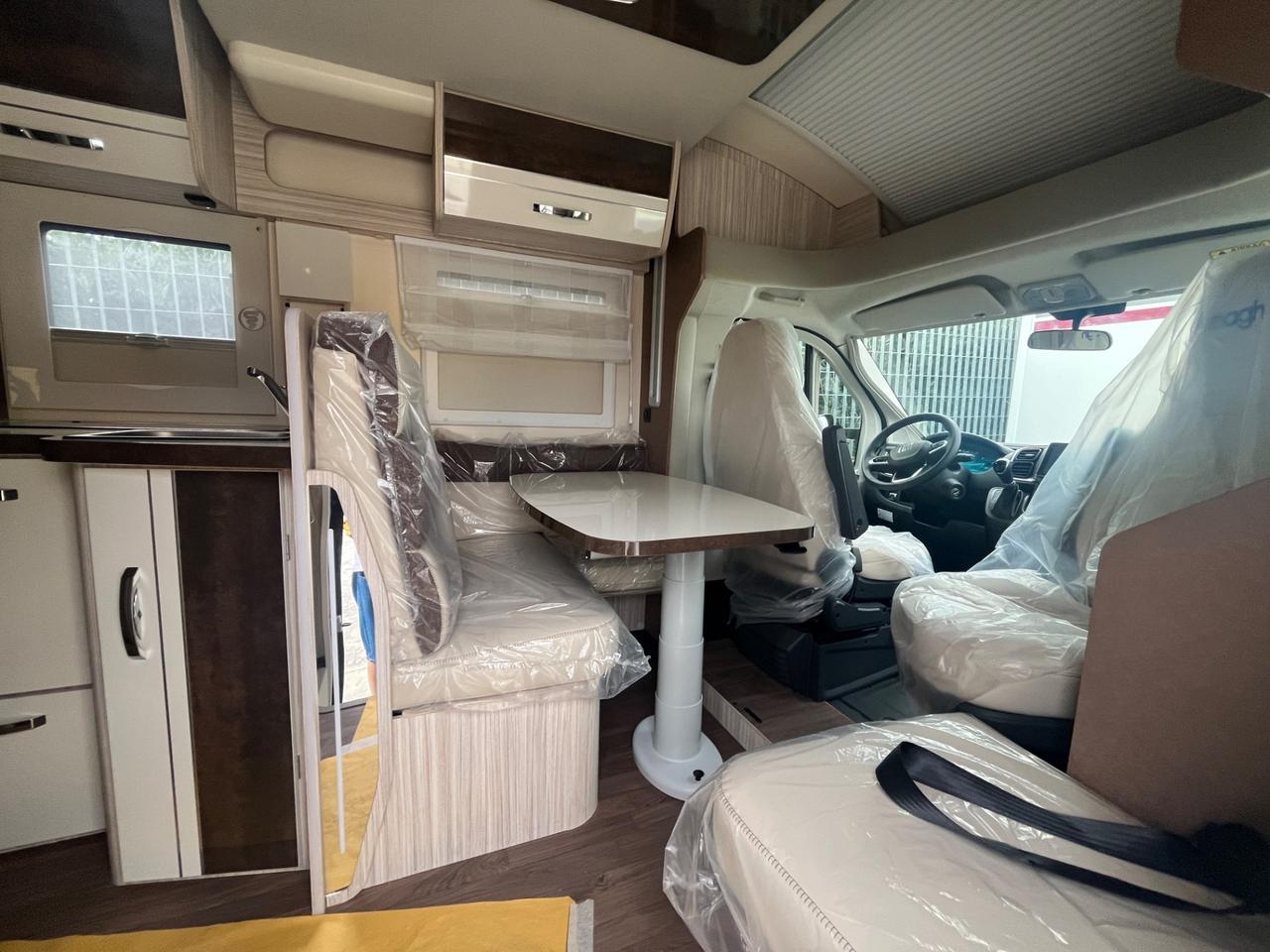 Elnagh T loft 530 140cv automatico