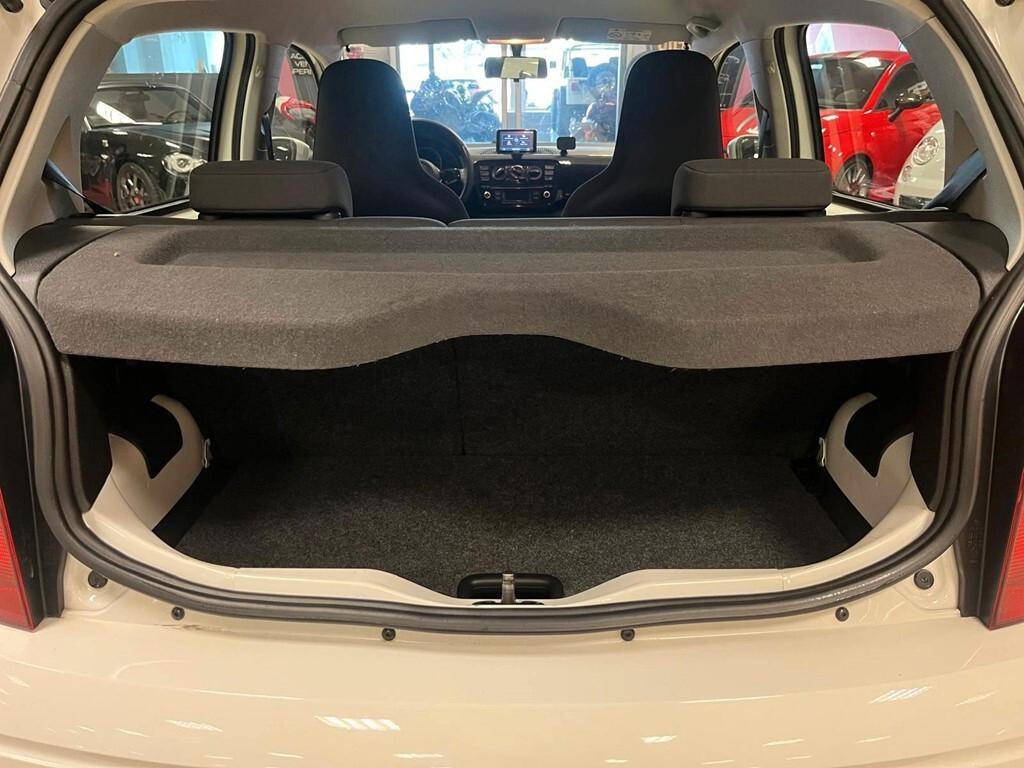 Volkswagen up! 1.0 ASG neopatentati