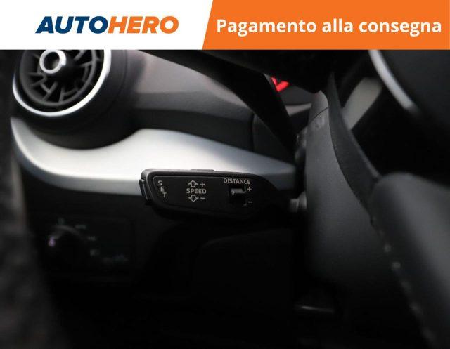 AUDI Q2 30 TDI Identity Black