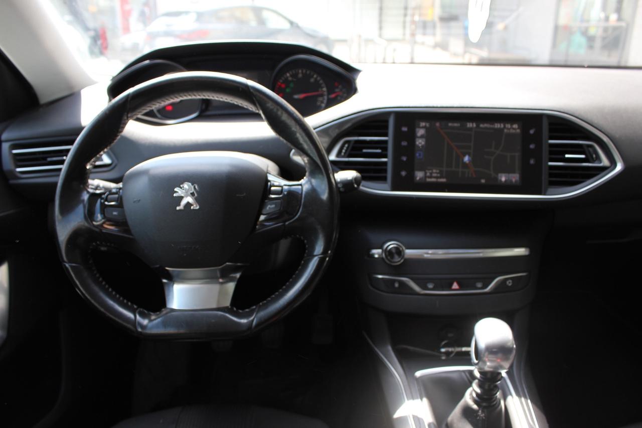Peugeot 308 1.6 e-HDi 115 CV Allure