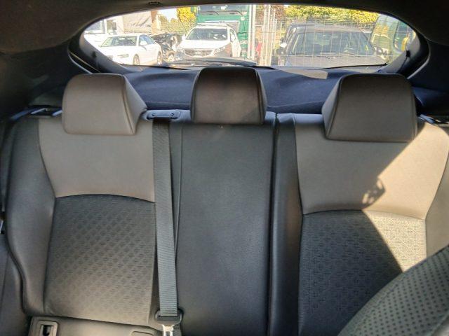 TOYOTA C-HR 2.0 Hybrid E-CVT