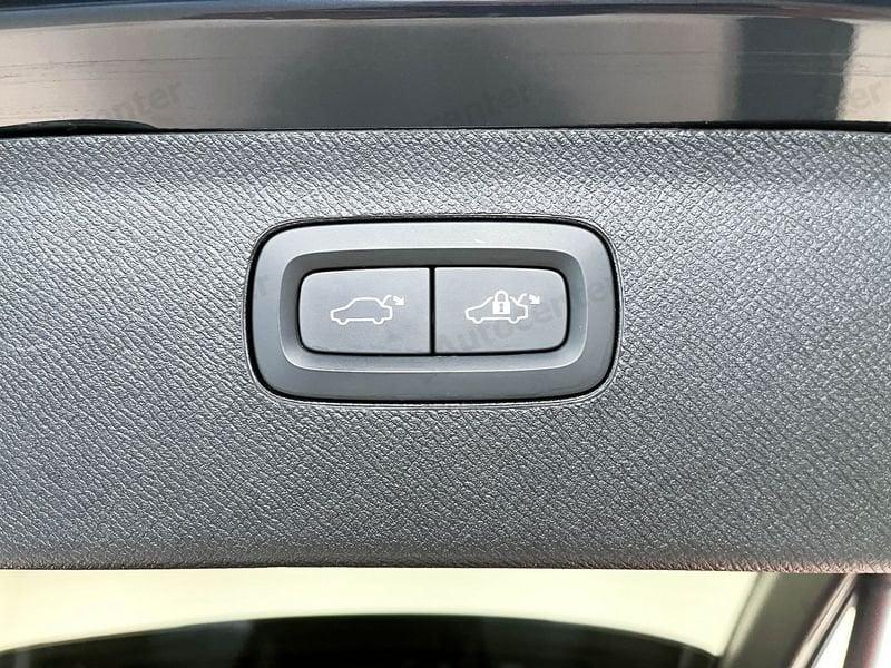 Volvo XC90 XC90 T8 PLUG IN PLUS DARK AWD AUT 7 POSTI