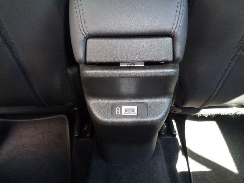 Jeep Avenger e-Hybrid 1.2 MHEV e-Hybrid Turbo Altitude