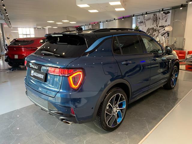 LYNK & CO 01 PHEV "TETTO PANORAMICO"