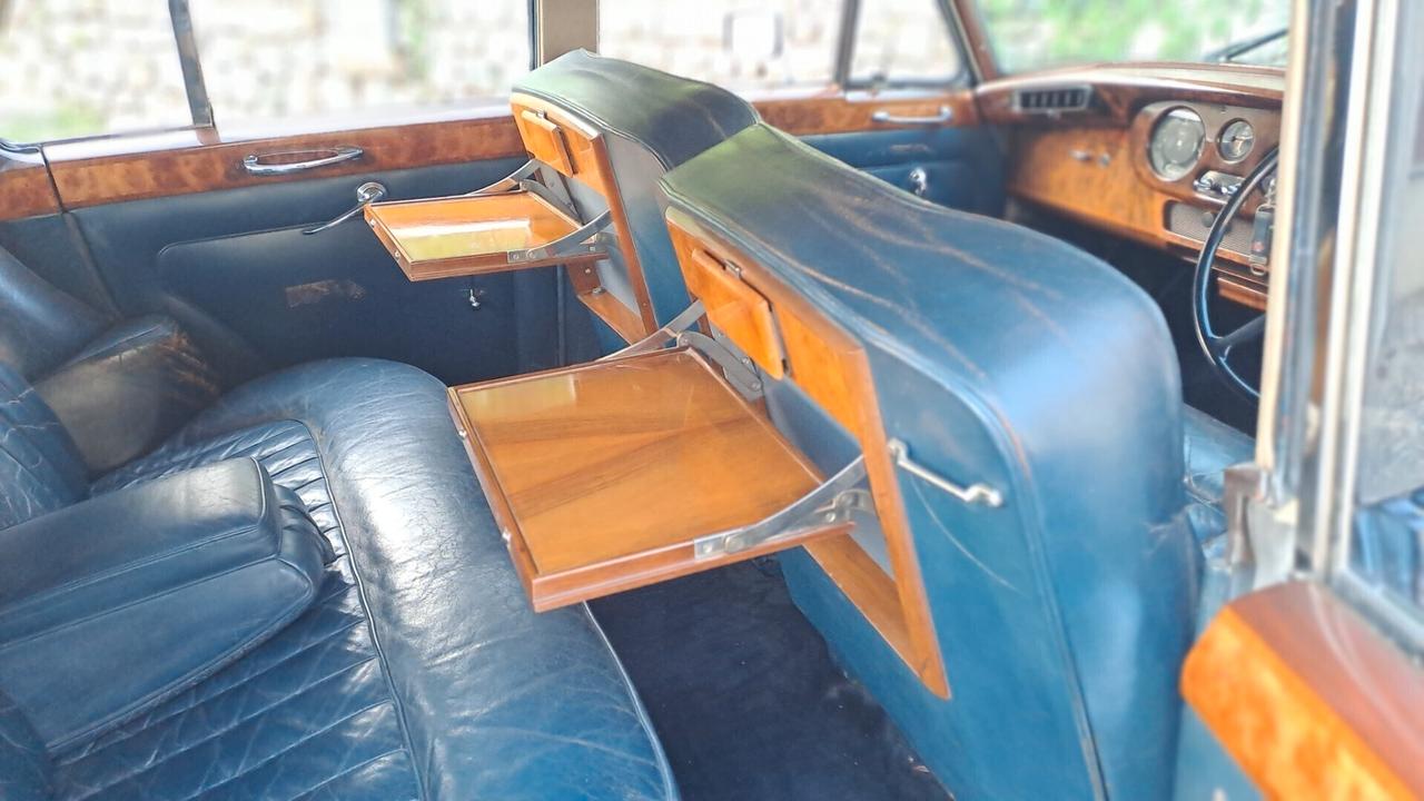 Bentley S2 RHD targhe italiane