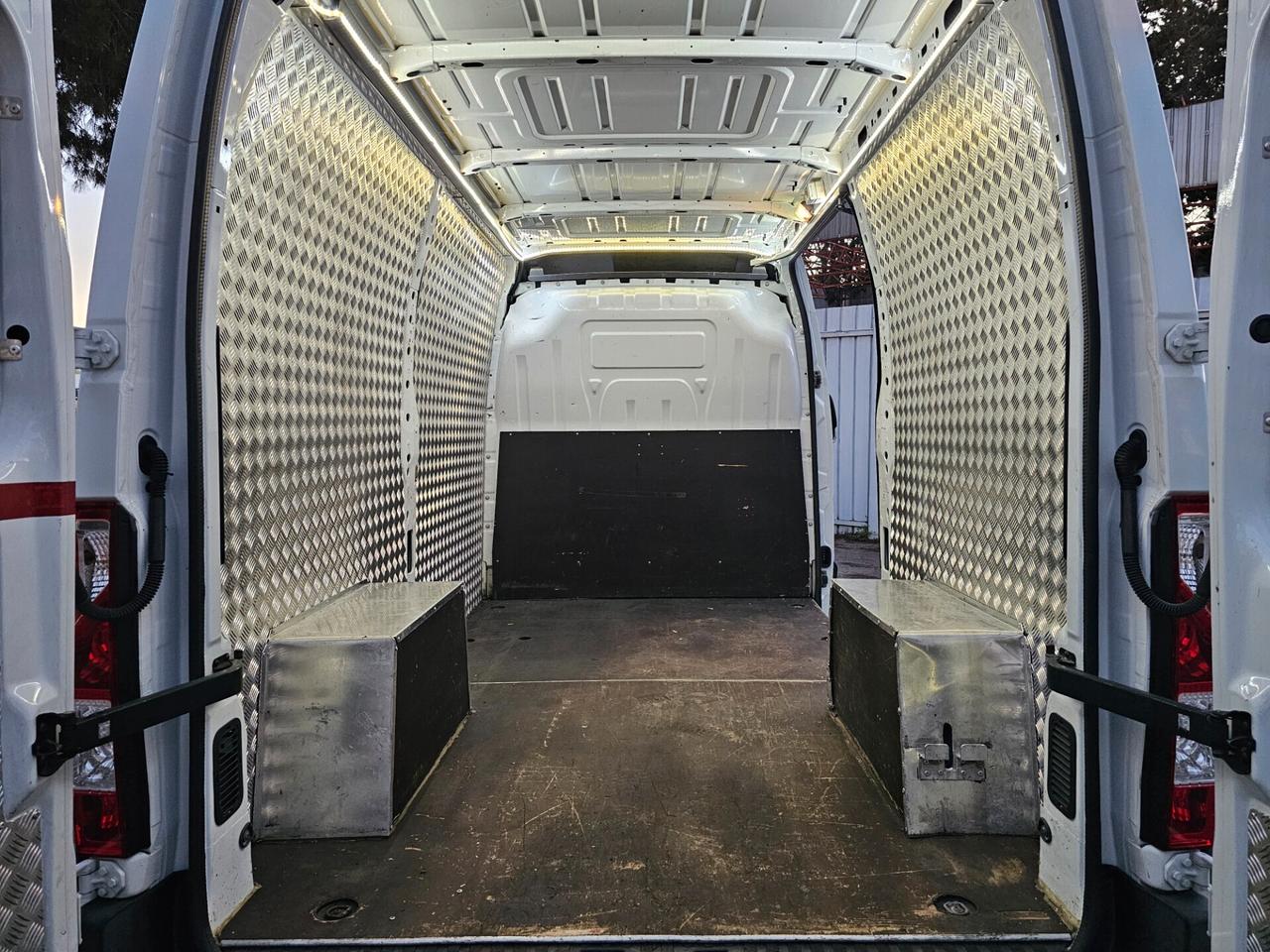 Renault Master 2.3 dci 125cv L2 H2