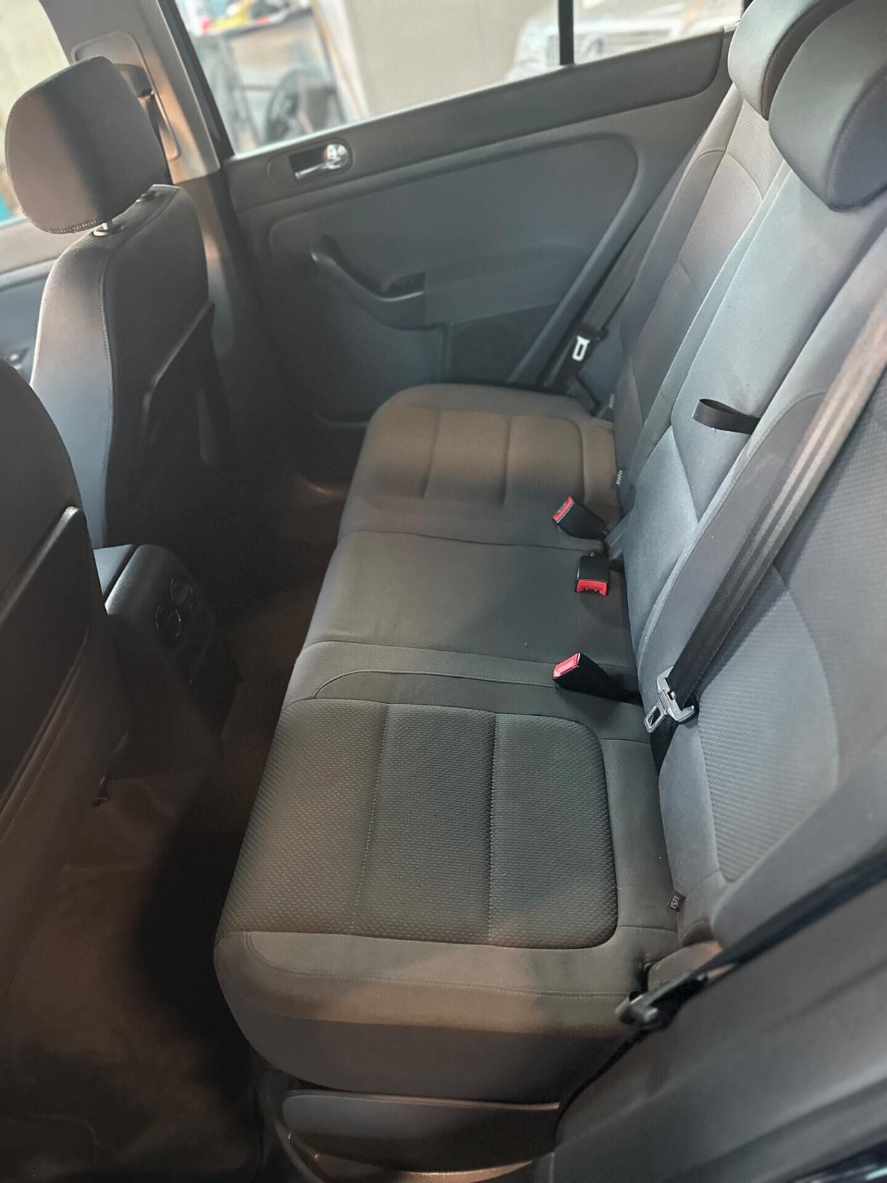 Volkswagen Golf Plus Golf 1.6 16V FSI 5p. Sportline