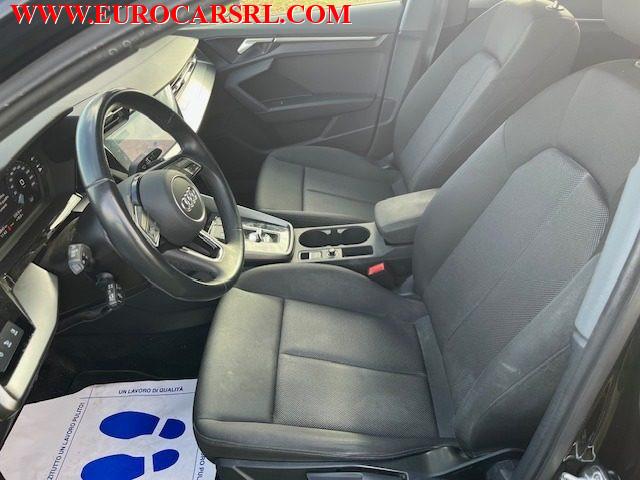 AUDI A3 Sedan 35 TDI S tronic Business Advanced