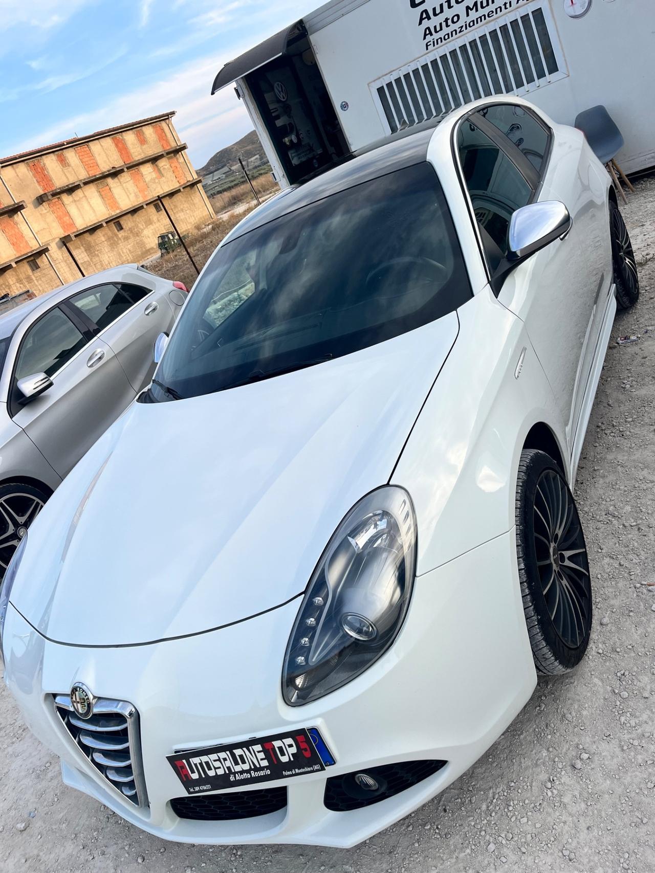 Alfa Romeo Giulietta 2.0 JTDm-2 140 CV Distinctive