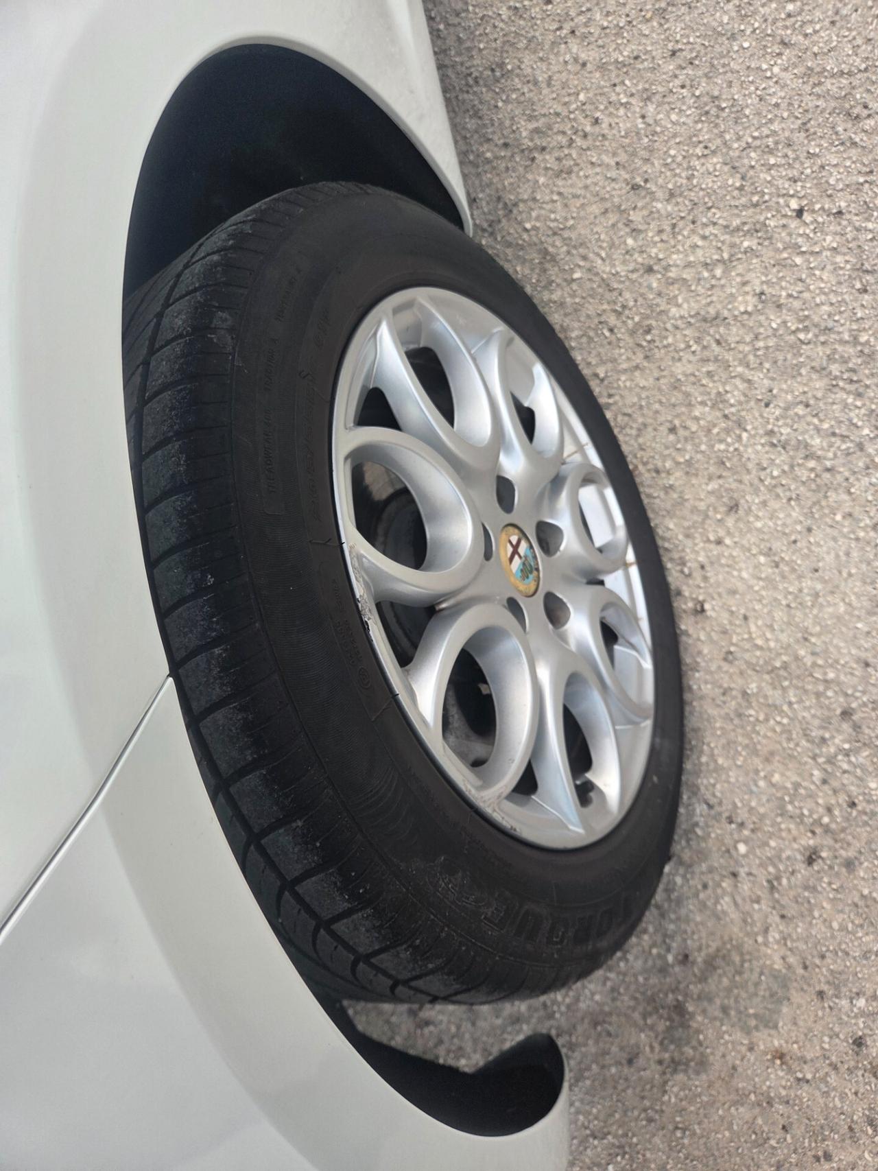 ALFA GIULIETTA 1.6 JTDM 120 CV ANNO 2016 KM CERTIF