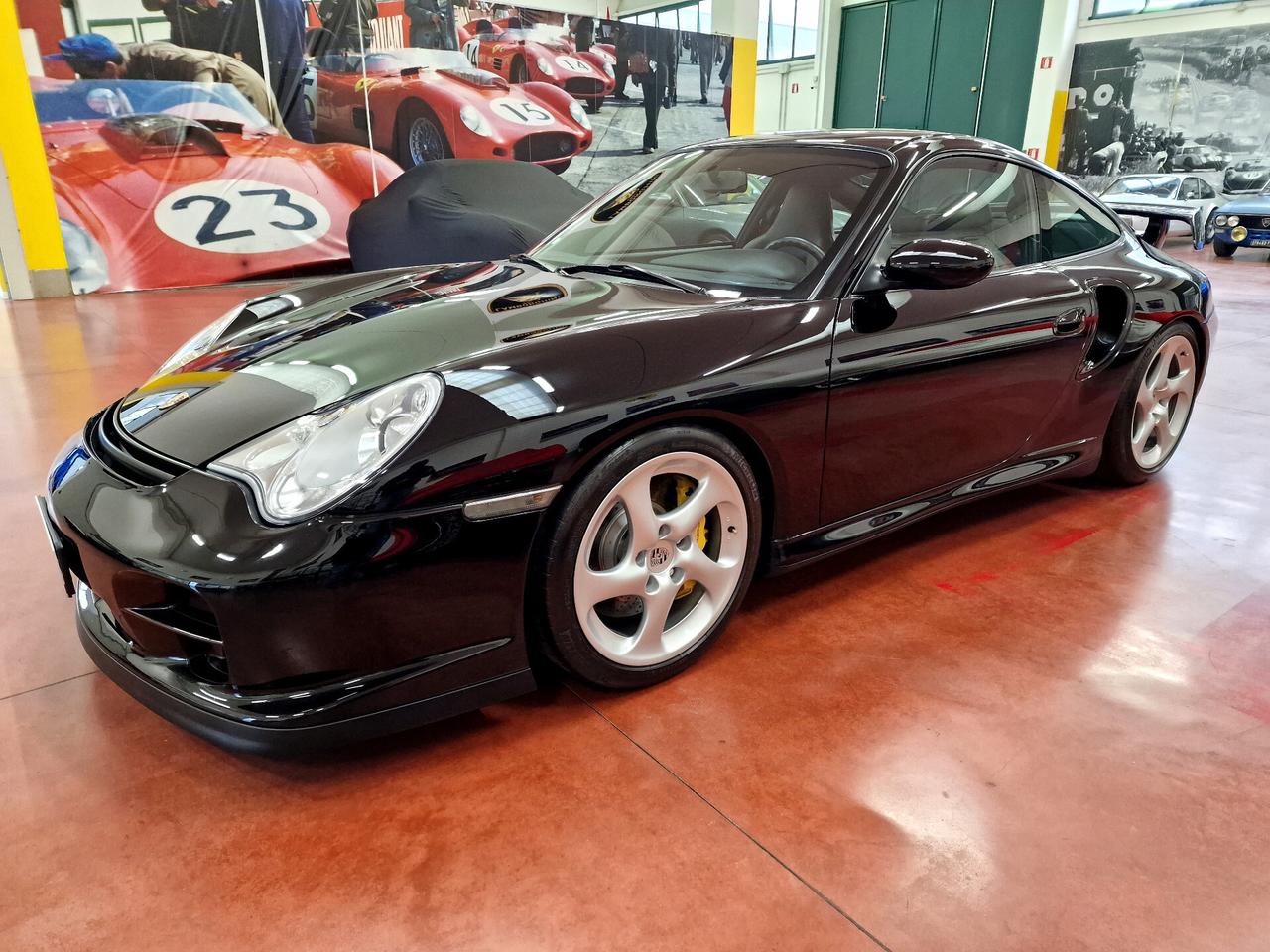 Porsche 911 996 GT2 cat
