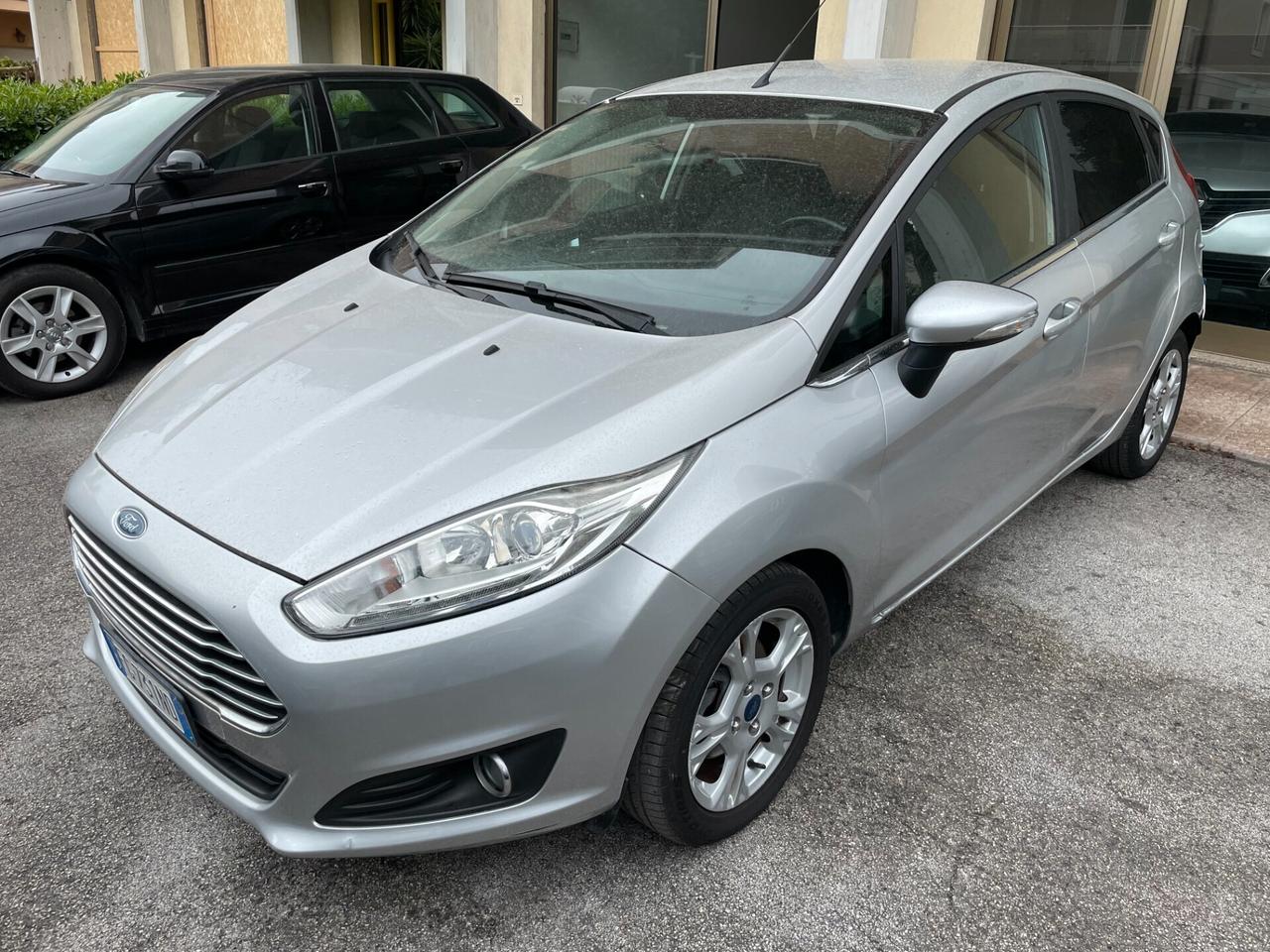 Ford Fiesta 1.5 TDCi 75CV 5 porte Titanium