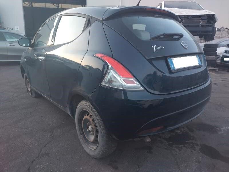 Lancia Ypsilon 1.3 MJT 16V 95 CV 5 porte S&S Silver