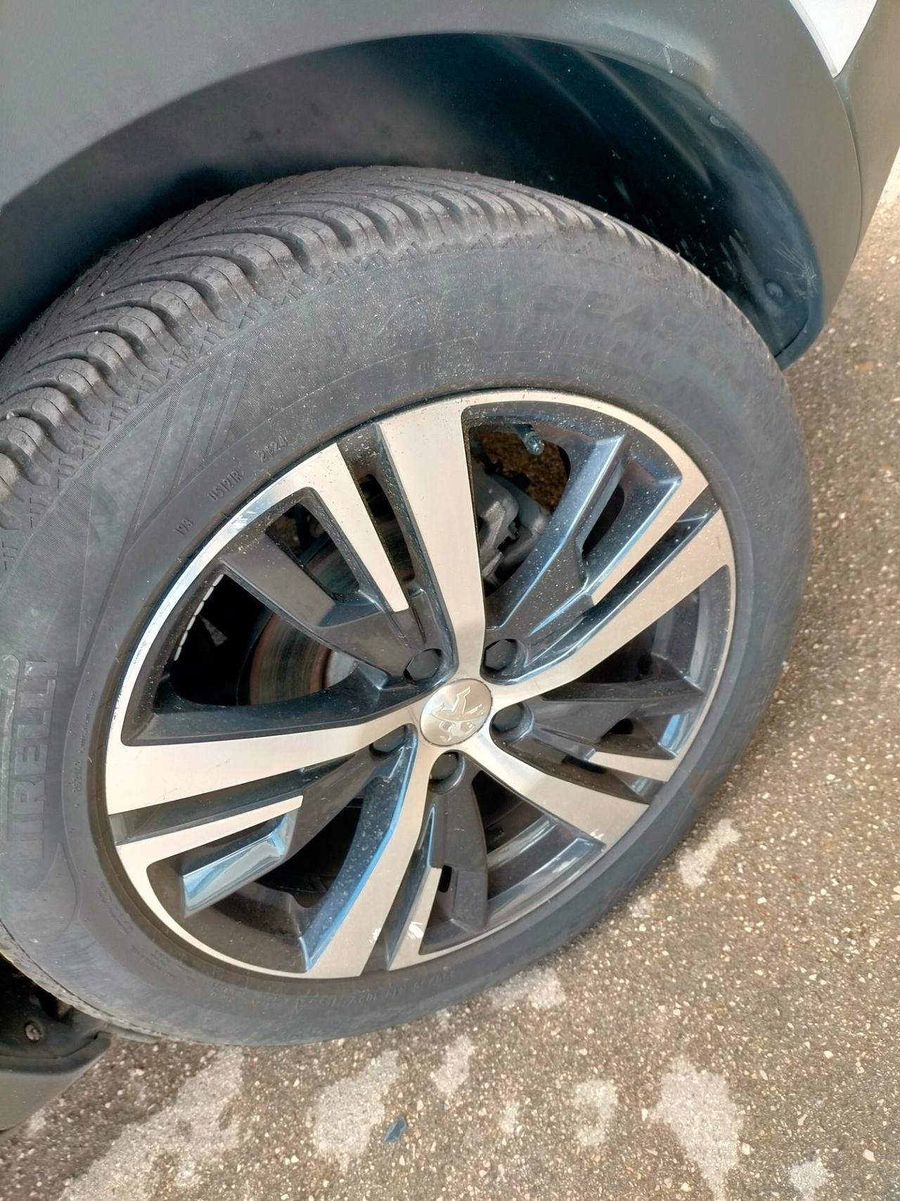 Peugeot 3008 BlueHDi 120 EAT6 S&S Active