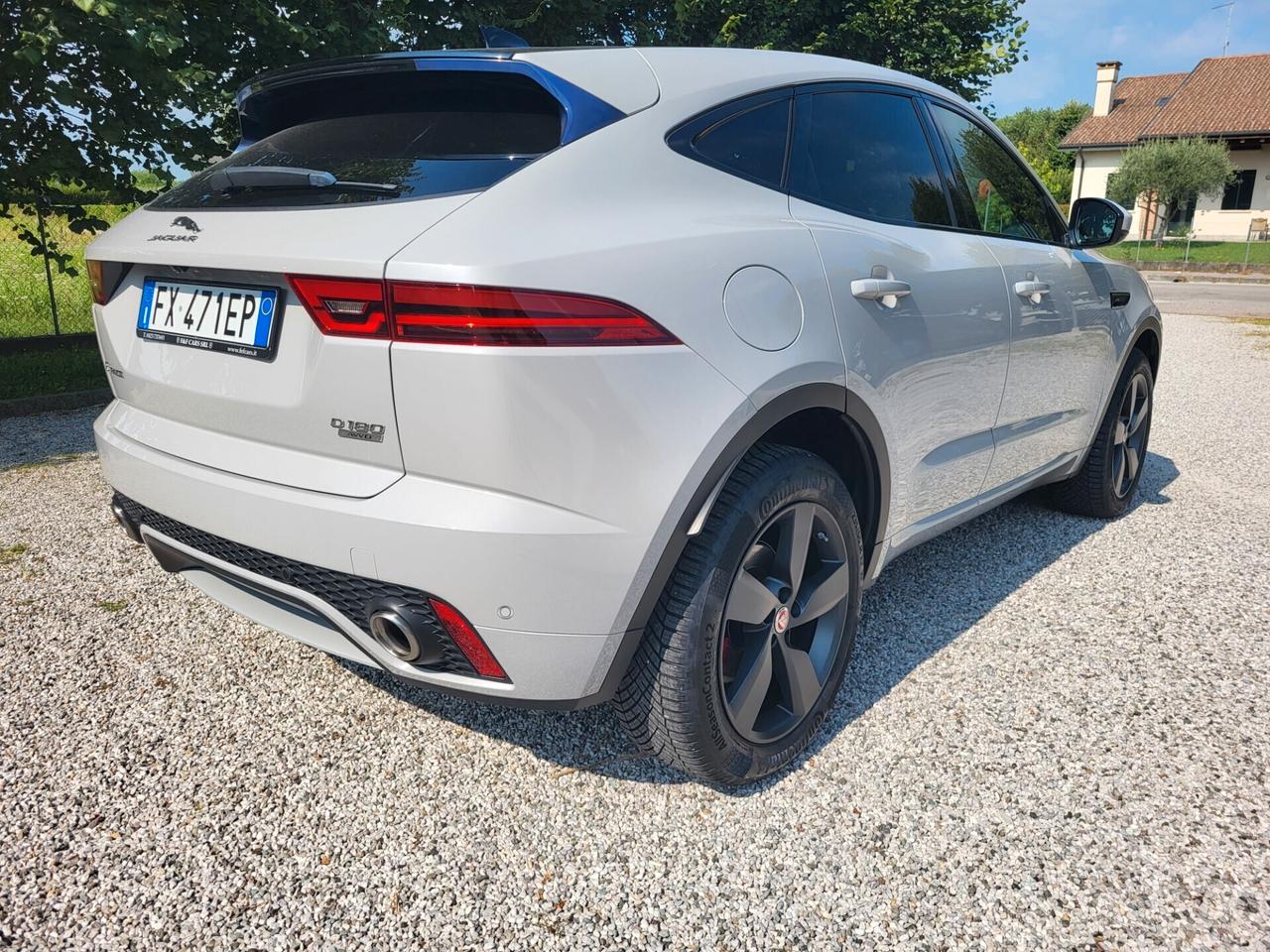 Jaguar E-Pace 2.0D 180 CV AWD aut. R-Dynamic