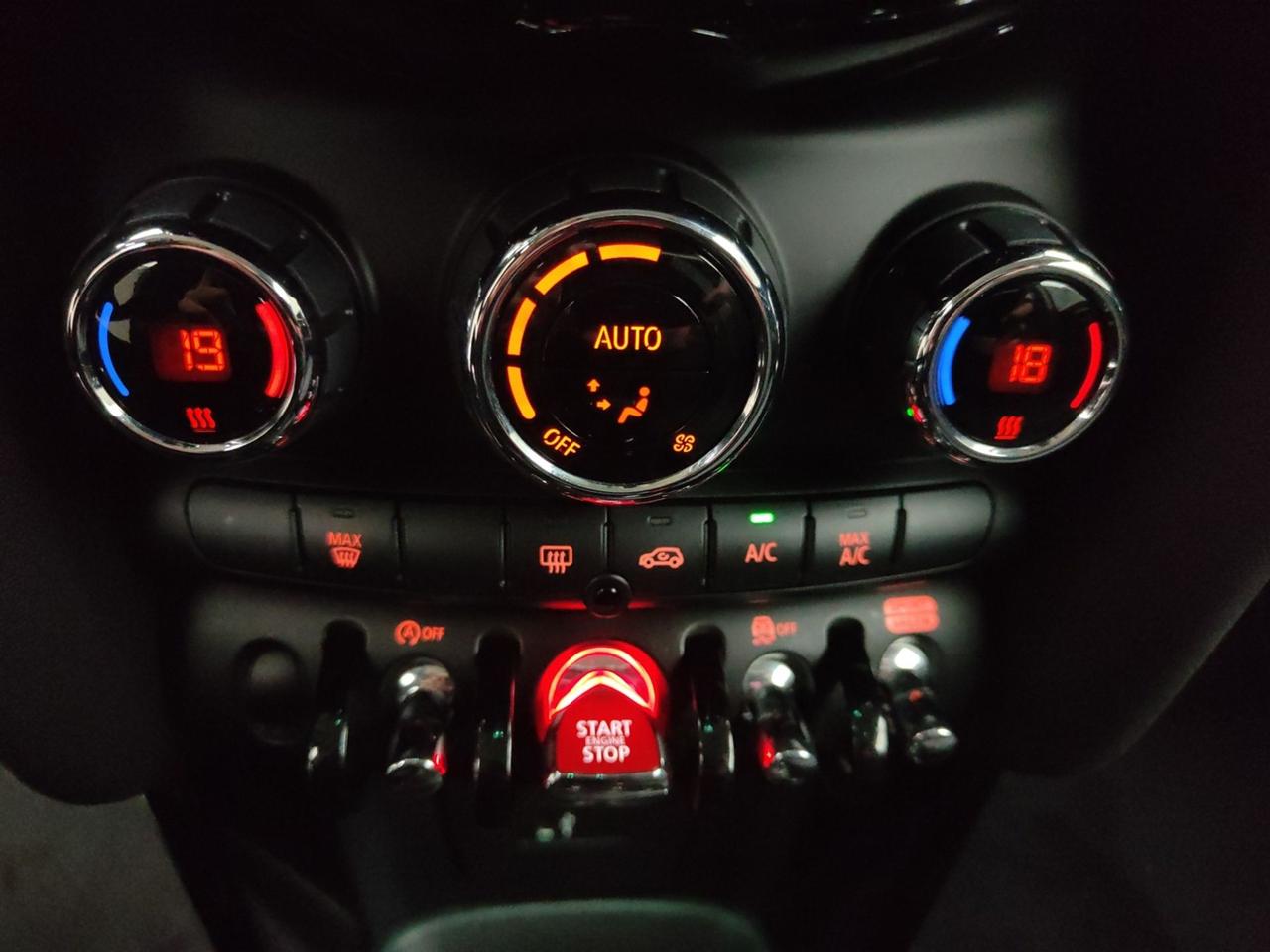 Mini IV F56 2021 3p MINI COOPER 1.5 136CV ESSENTIAL AUTO