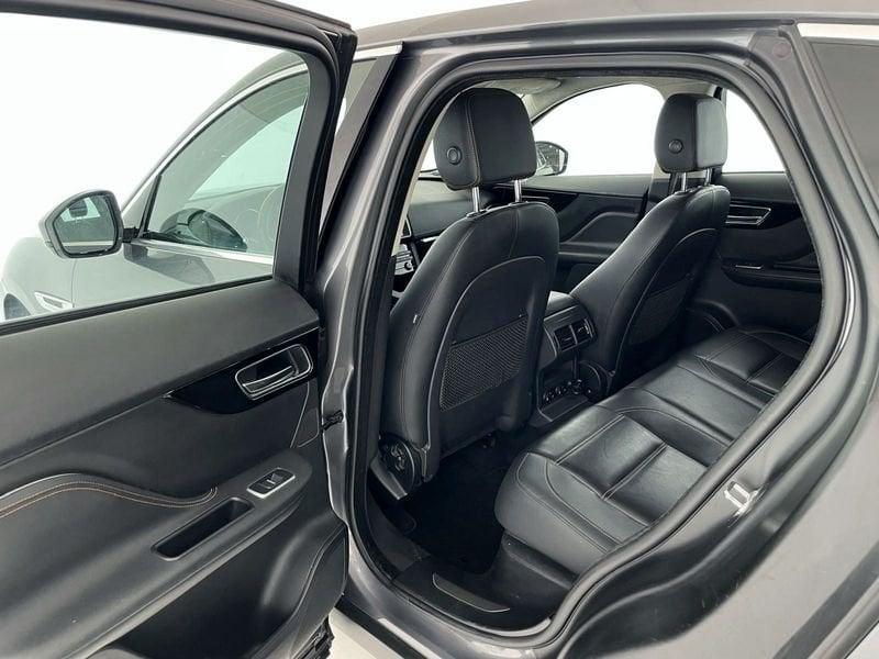 Jaguar F-Pace F-Pace 2.0 D 180 CV AWD aut. Prestige