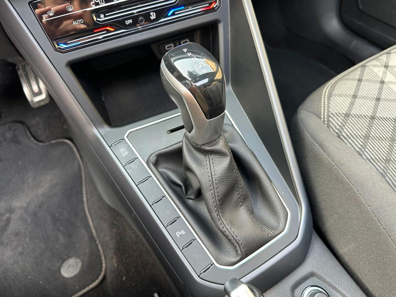 Taigo 1.0 TSI 110 CV DSG R-Line