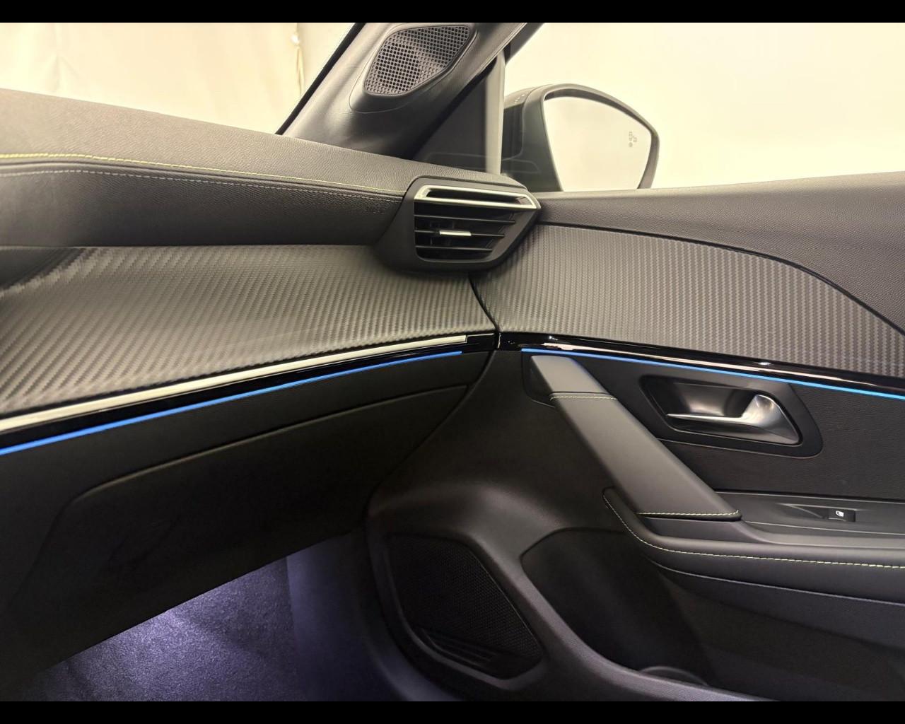 PEUGEOT 208 1.2 hybrid GT 145cv e-dcs 6