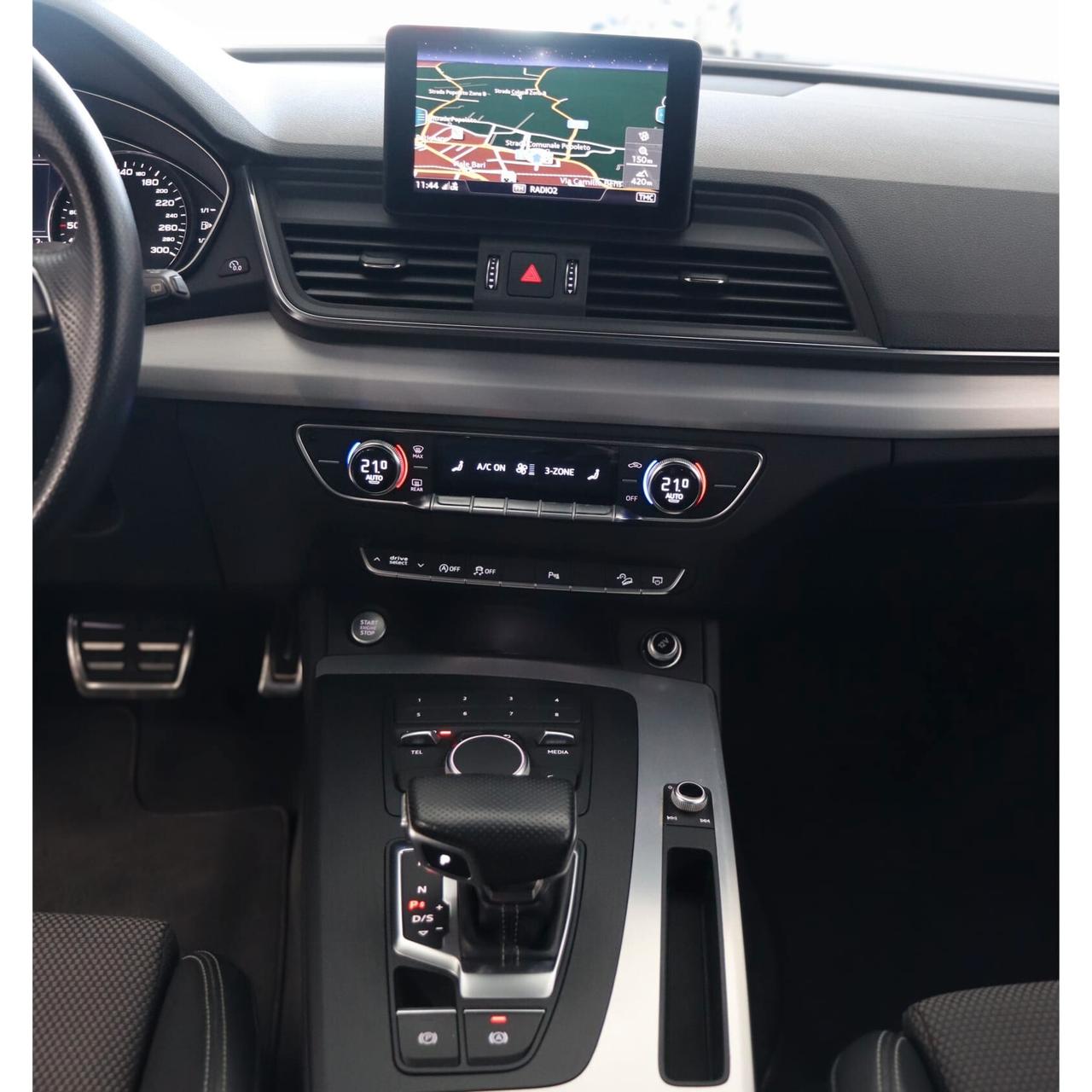 Audi Q5 35 TDI S tronic line plus