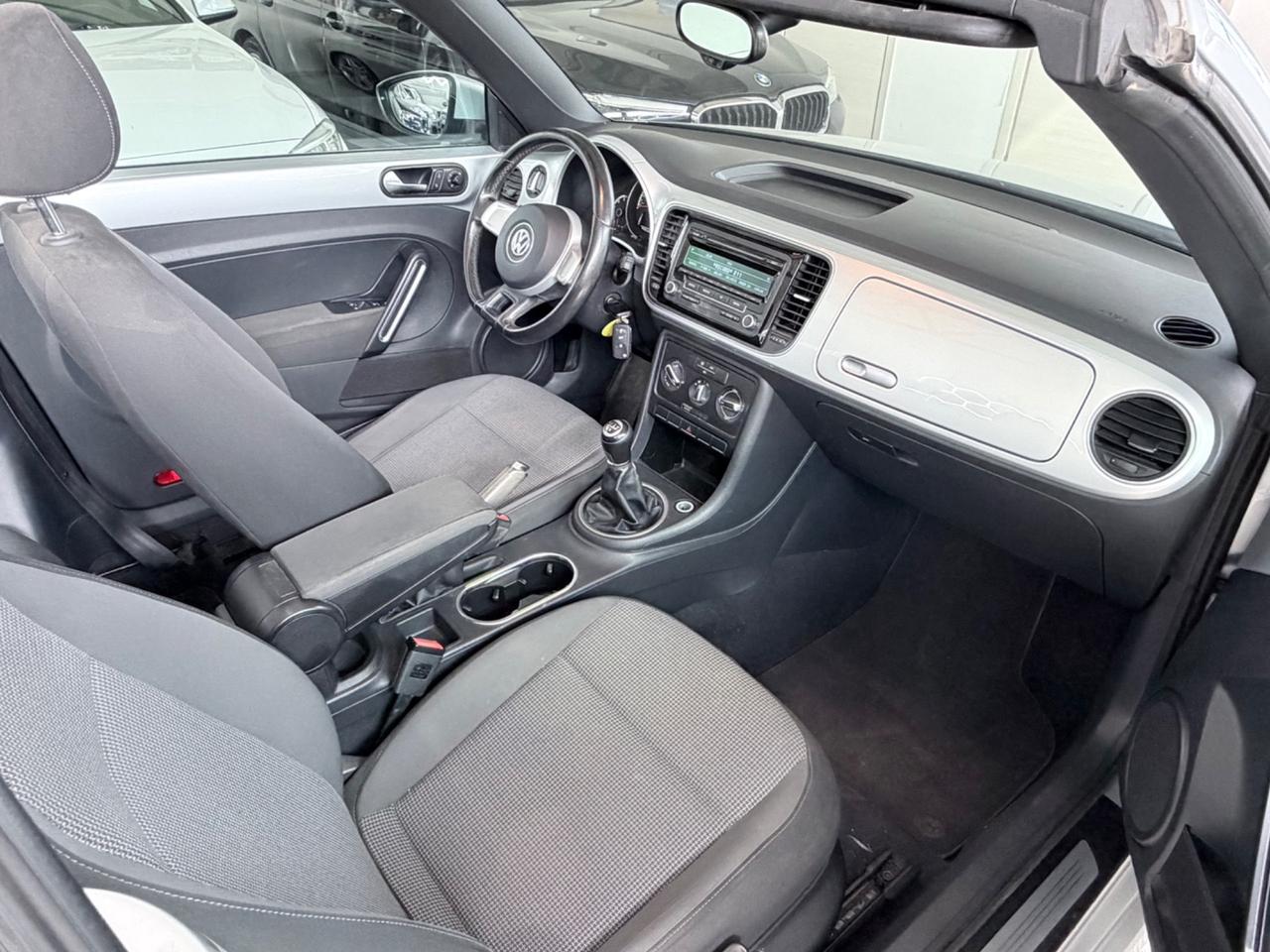 Volkswagen Maggiolino Cabrio 1.6TDI 105CV Design