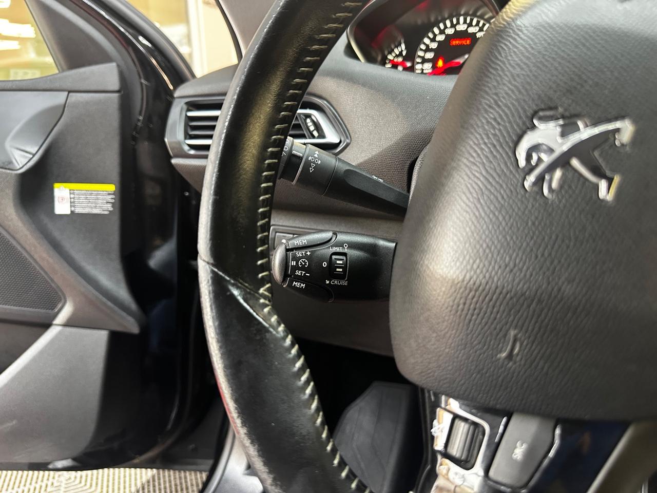 Peugeot 308 BlueHDi UNIPROP FULL LED - FABIANOAUTO