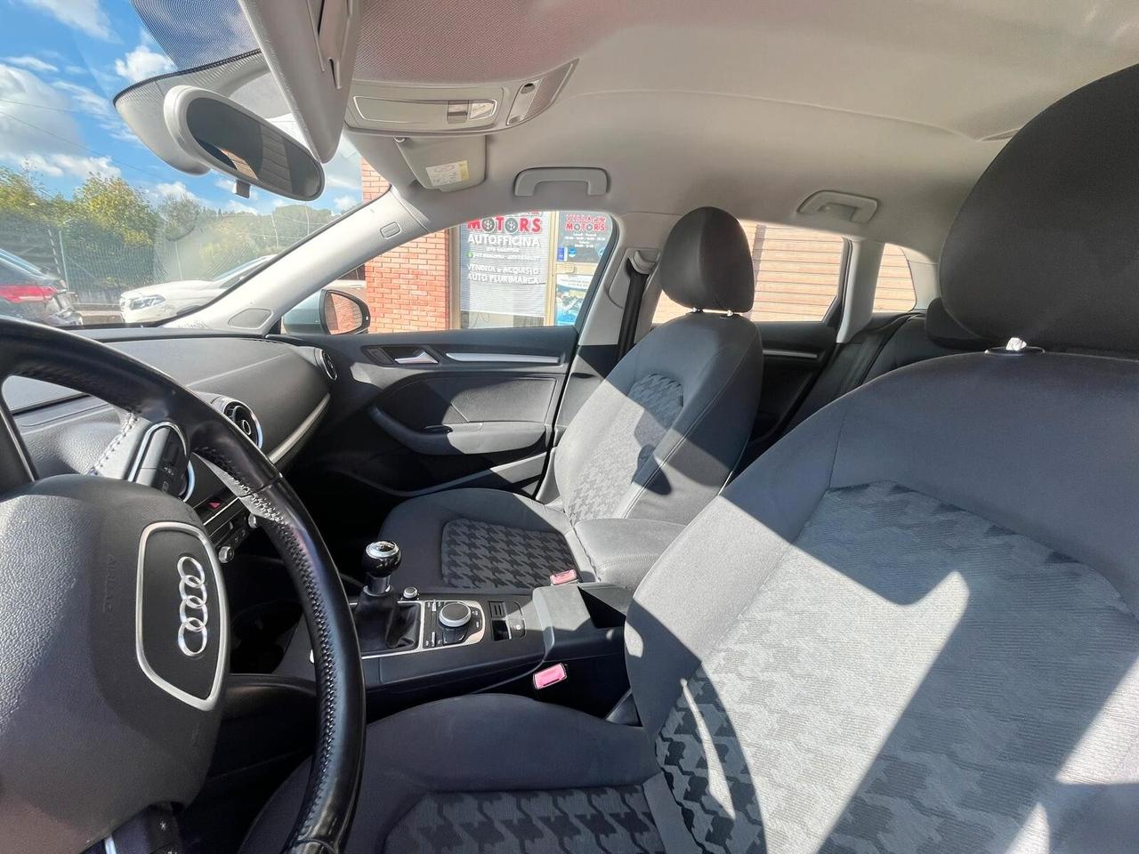 Audi A3 SPB 1.6 TDI clean diesel quattro Attraction