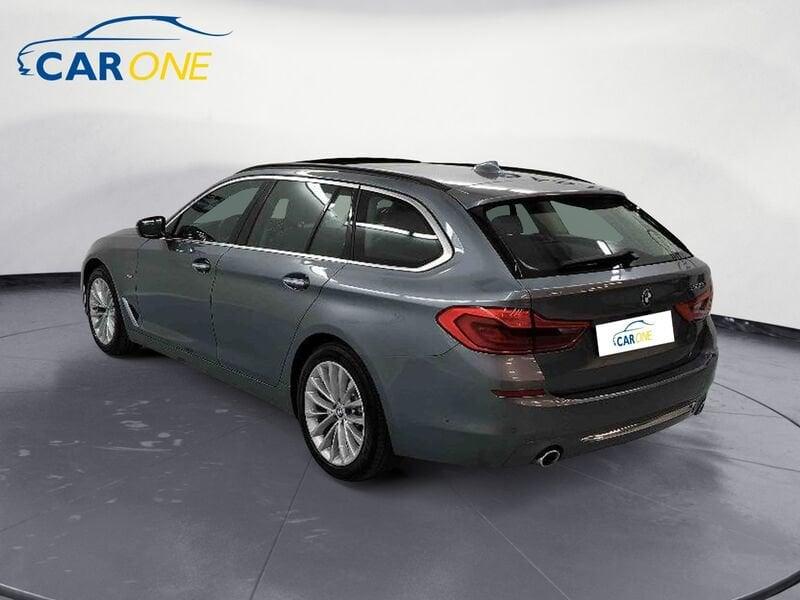 BMW Serie 5 525 D Tour Luxury