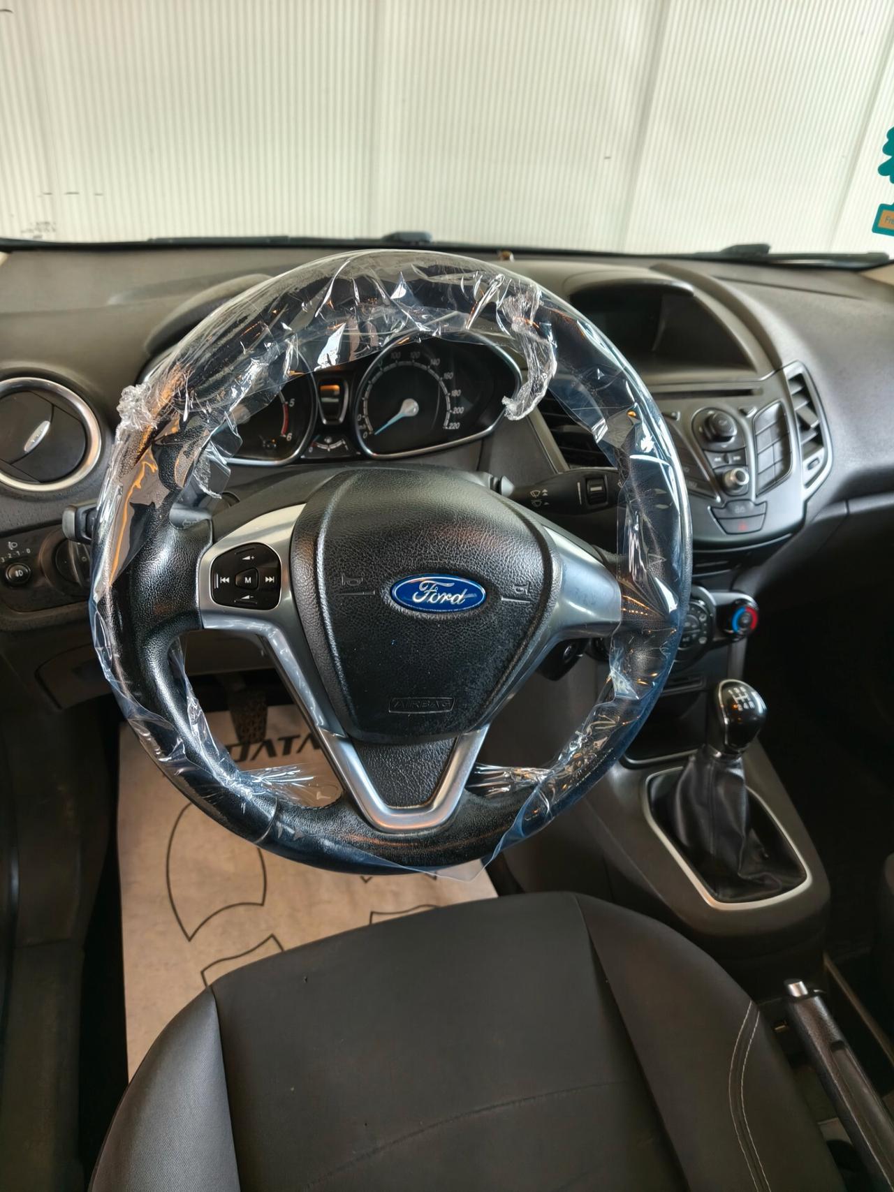 Ford Fiesta 1.5 TDCi 75CV 5 porte Business