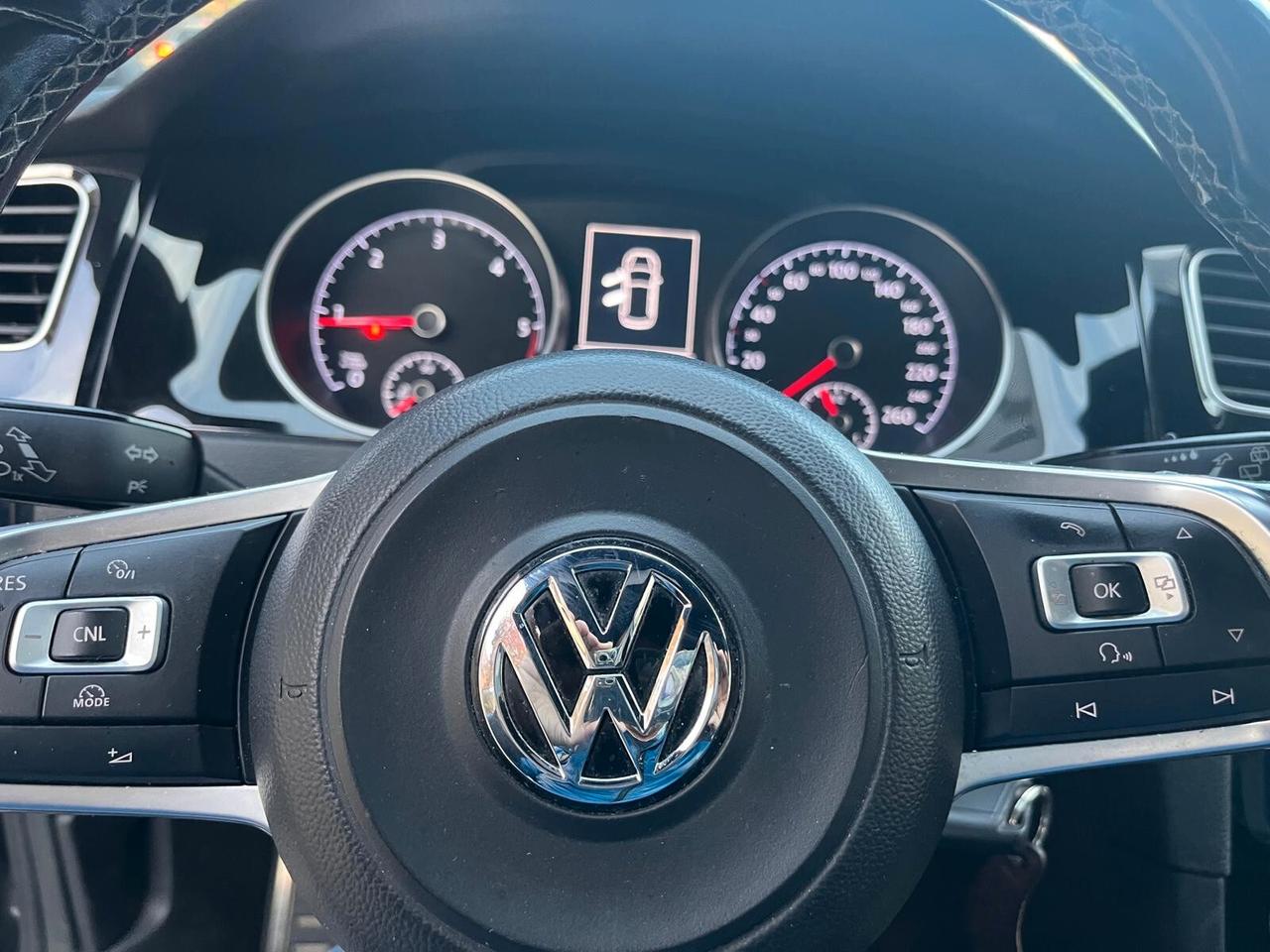 Volkswagen Golf 1.6 TDI 110 CV 5p. Executive BlueMotion Technology R - 2017