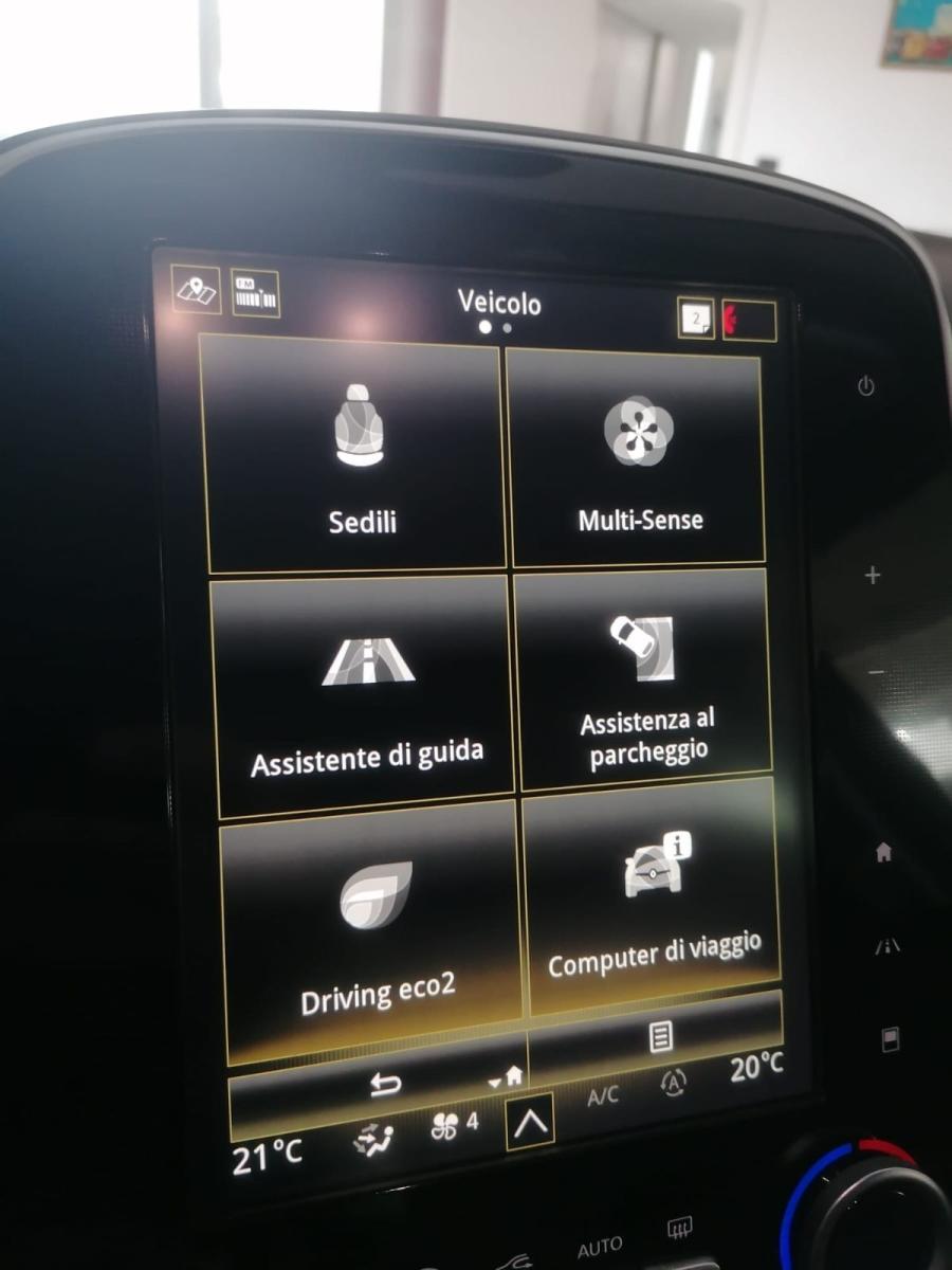 RENAULT - Grand Scénic - dCi 8V 110 CV EDC Energy Bose