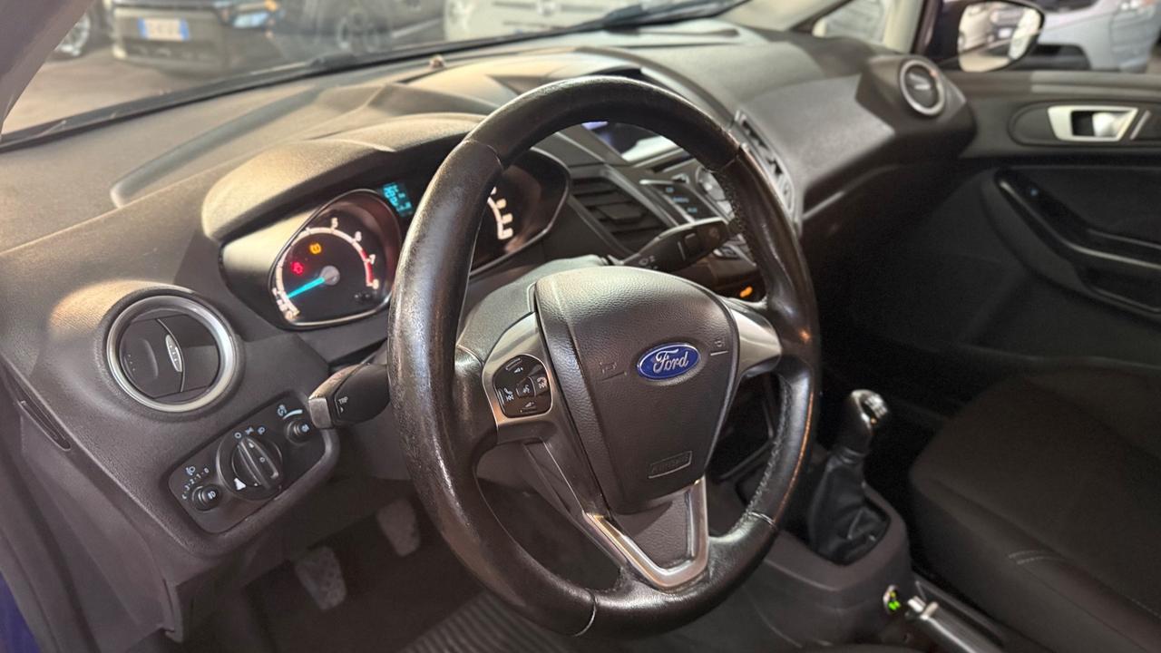Ford Fiesta 1.4 5 porte Bz.- GPL Black & White Edition