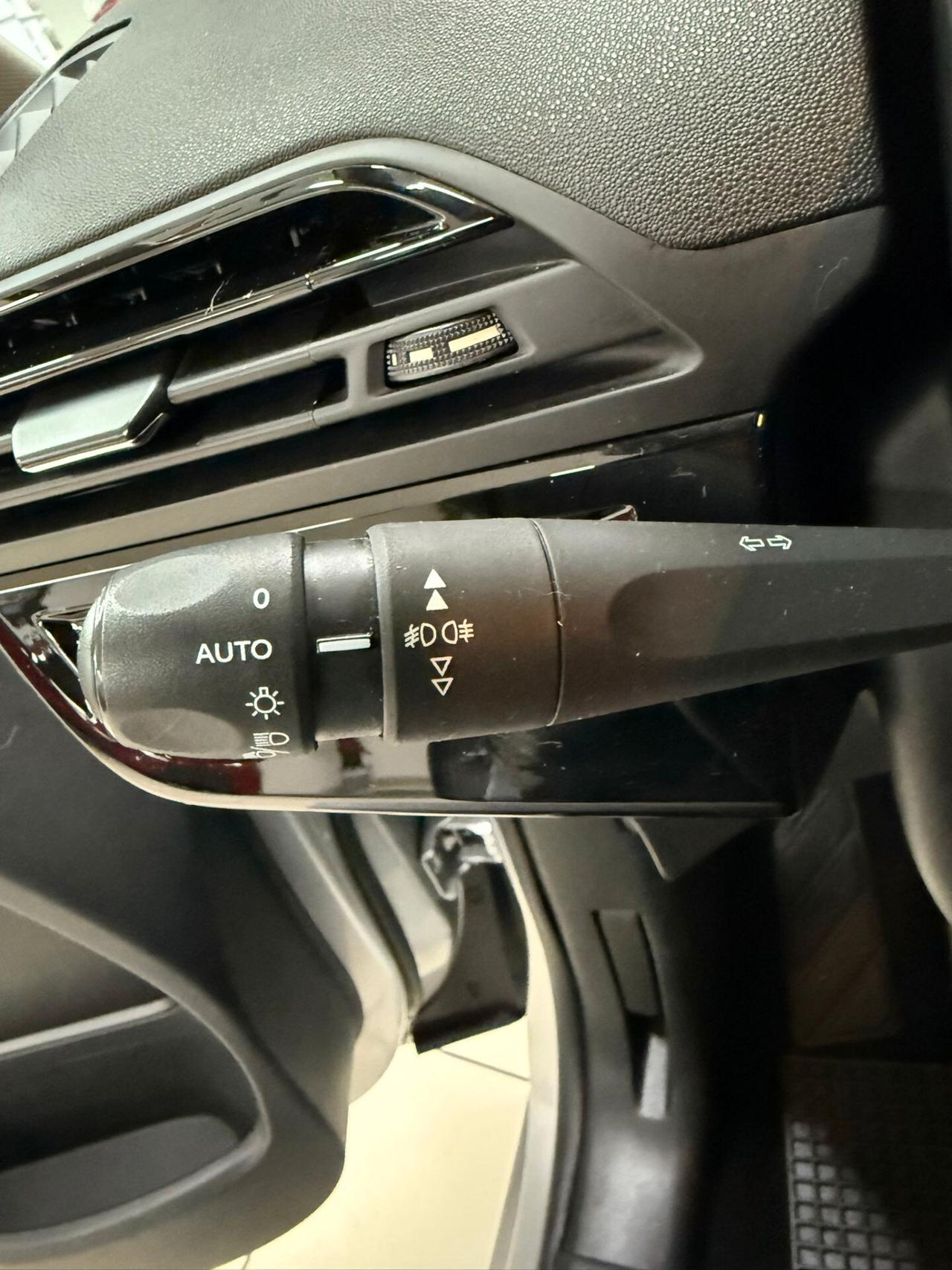 Citroen Grand C4 Picasso BlueHDi 120 S&S EAT6 Exclusive