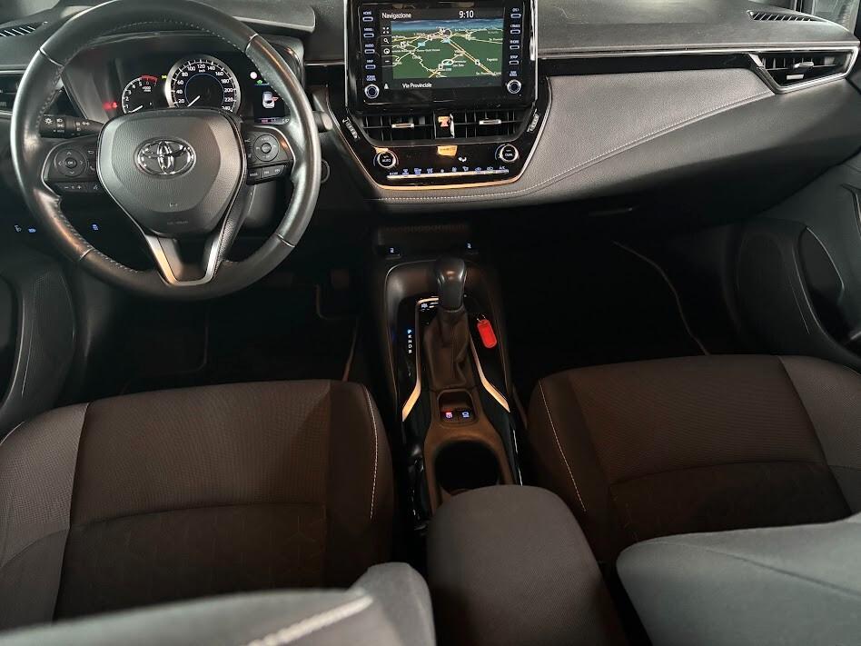 Toyota Corolla 1.8 Hybrid Business NEOPATENTATI