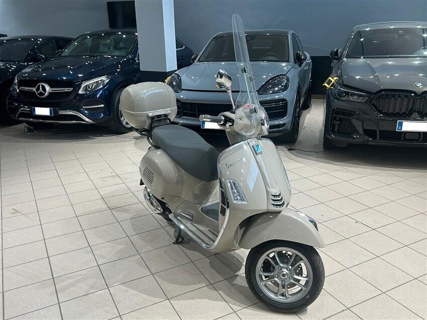 Vespa GTS 300 hpe 310
