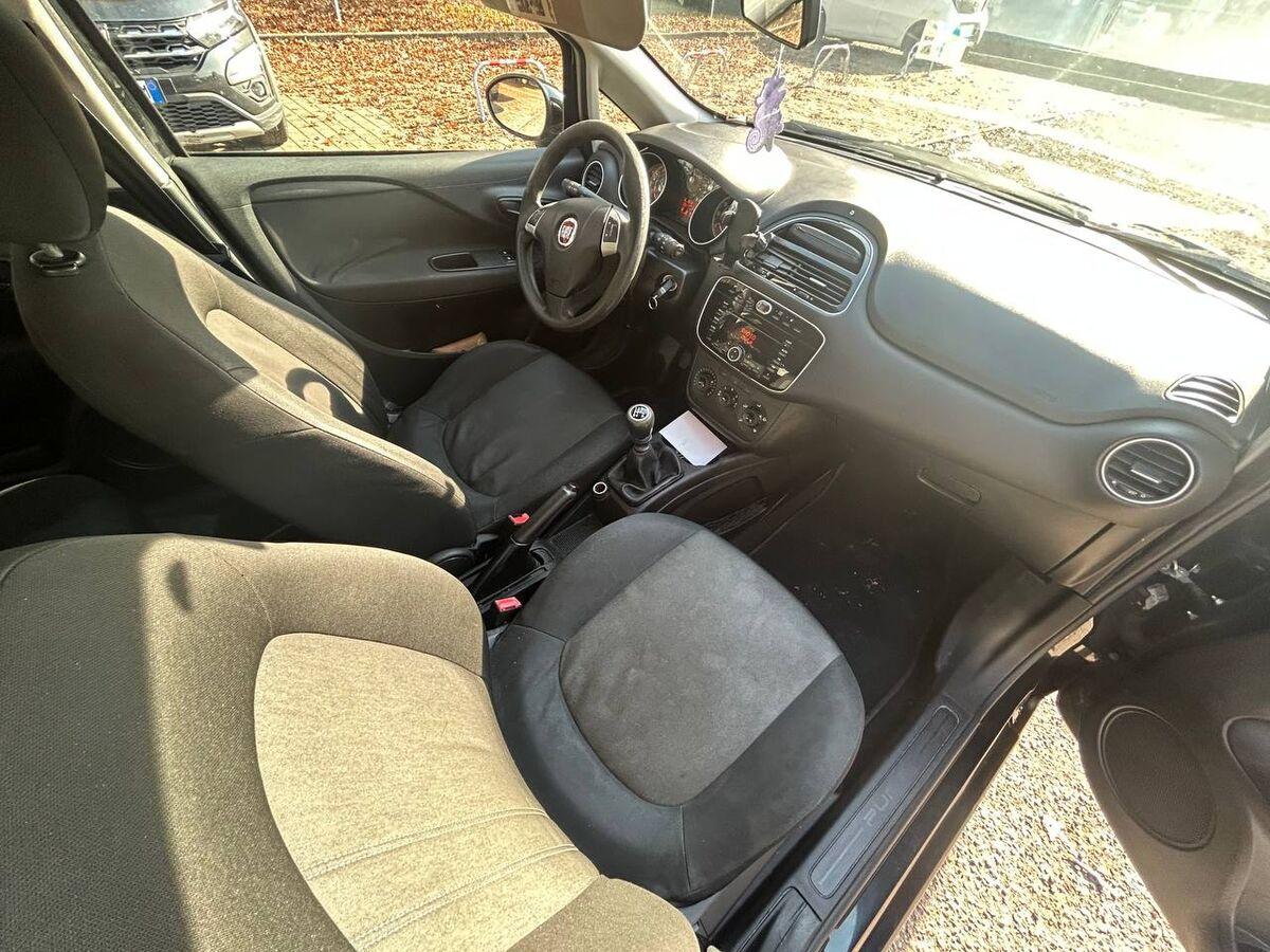 Fiat Punto 1.4 natural power Street 70cv 5p E6