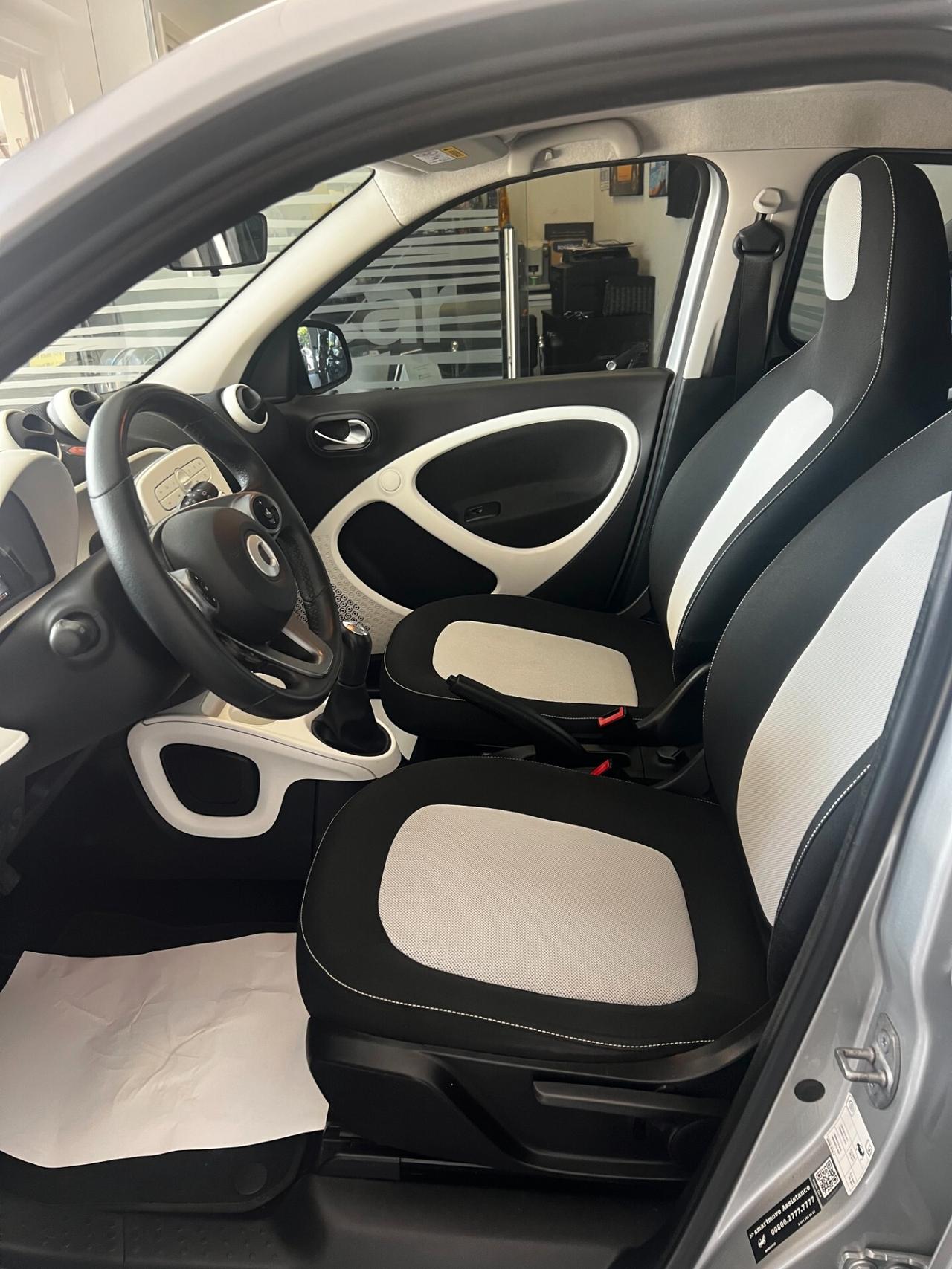 Smart ForFour 70 1.0 Passion NEOPATENTATI